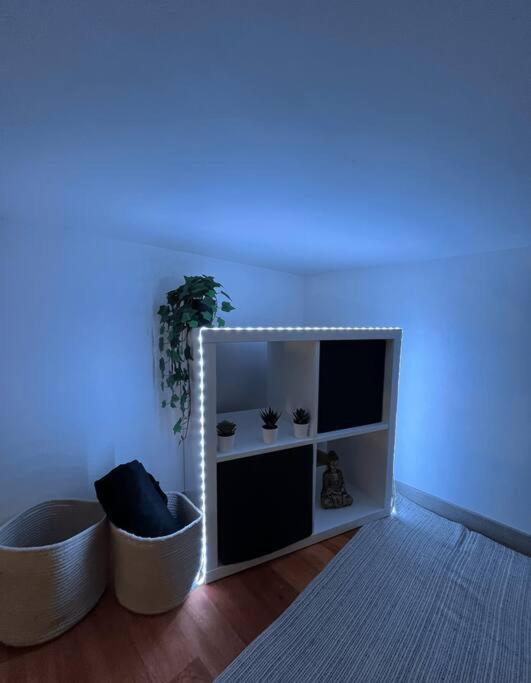 Saafeplace-4Pers-Wifi-Keybox-24Sur7 Étampes المظهر الخارجي الصورة
